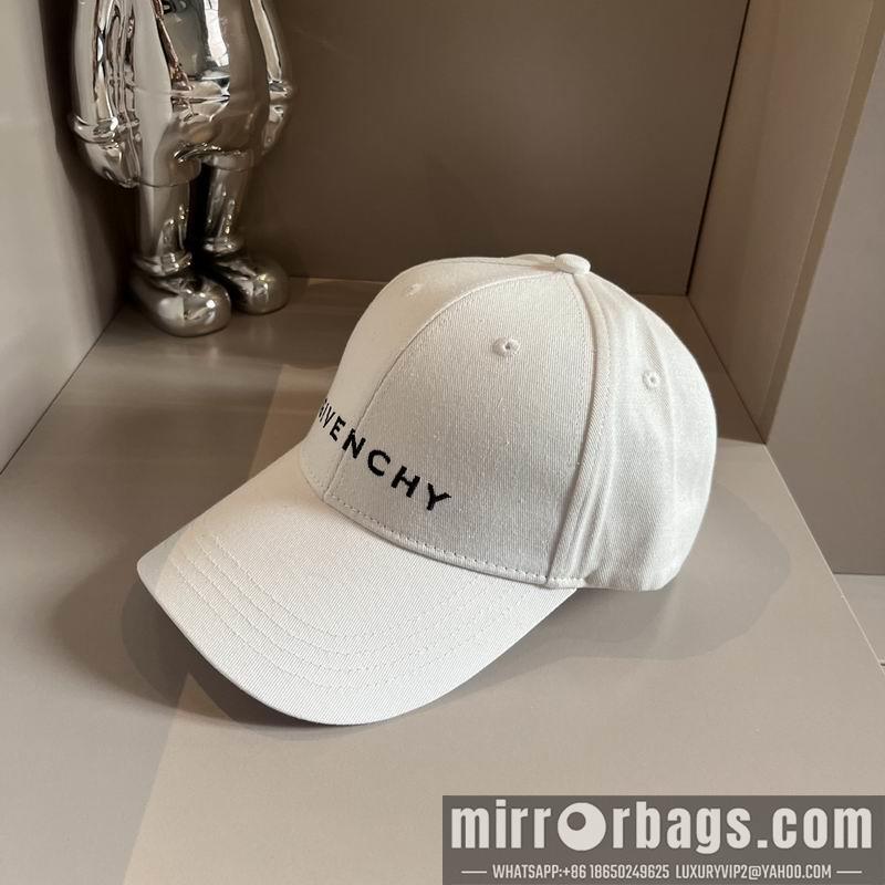 Givenchy Hat dx04