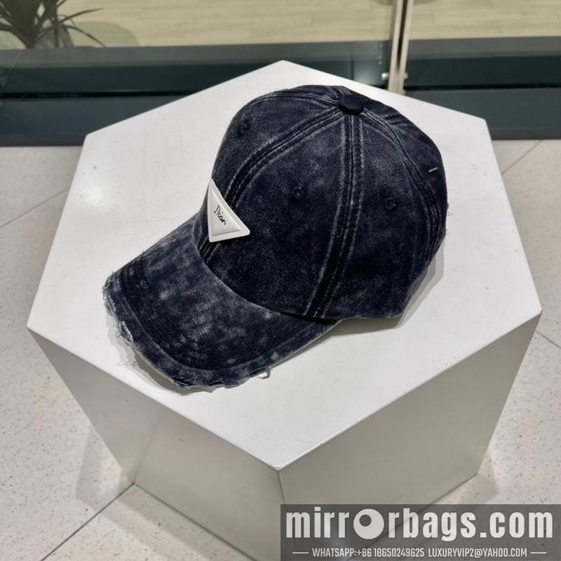 Dior Hat 072201