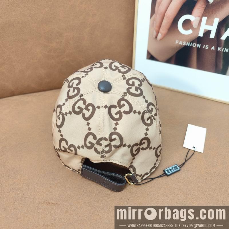 Gucci Hat dx113