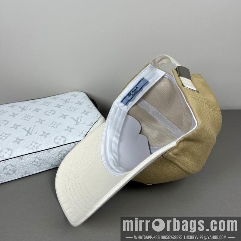 Prada Hat dx16