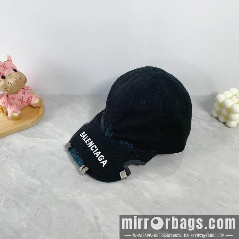 Balenciaga Hat dx56