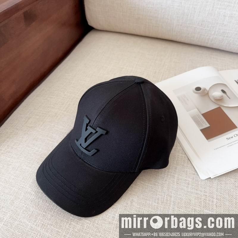 LV Hat dx119
