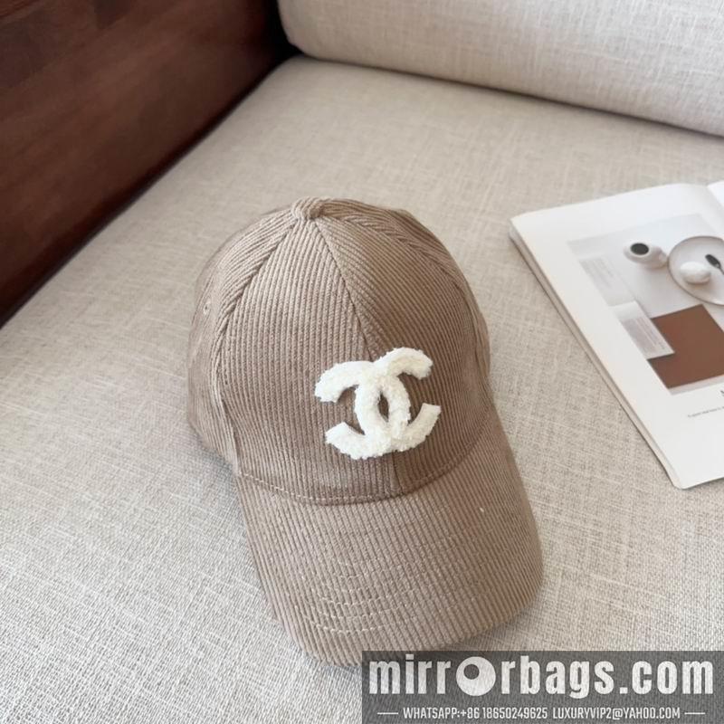 Chanel Hat dx70