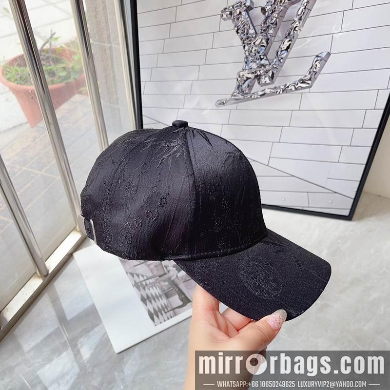 Miumiu Hat 041704