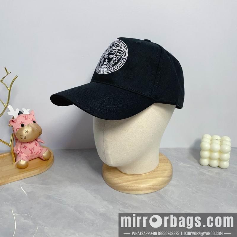 Versace Hat dx03
