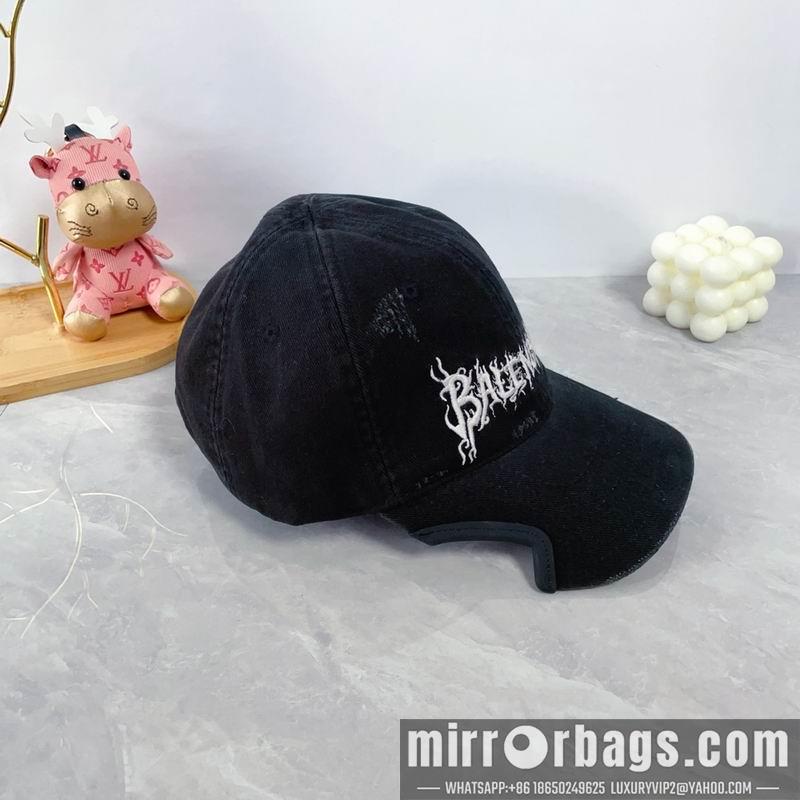 Balenciaga Hat dx93