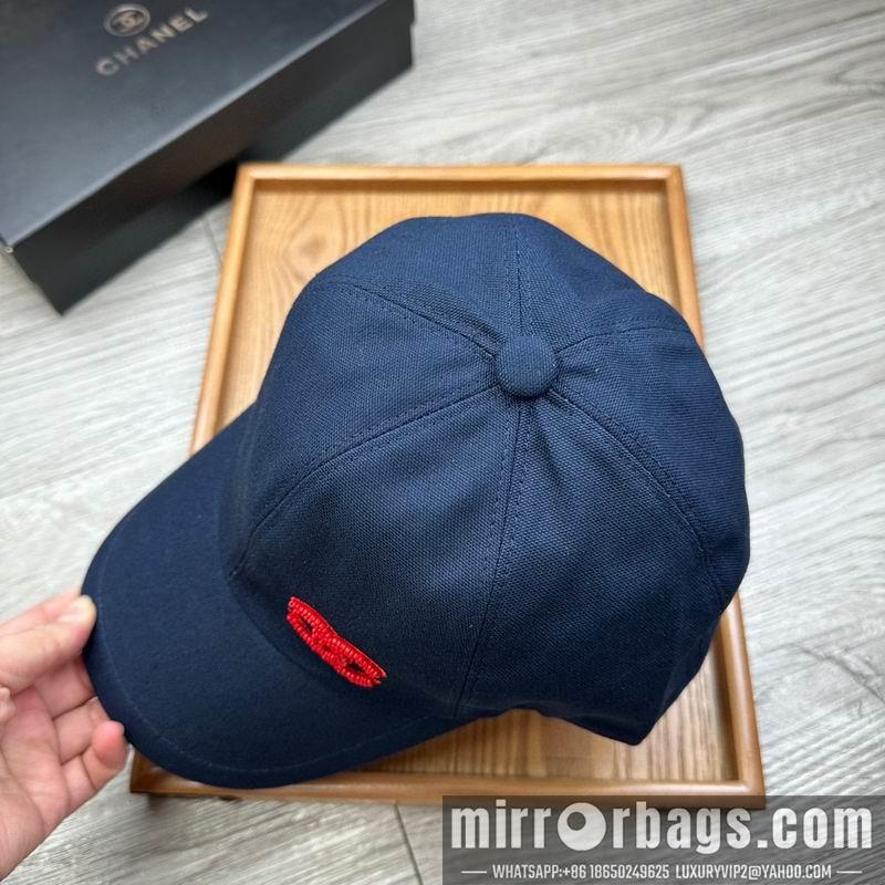 Chanel Hat dx30