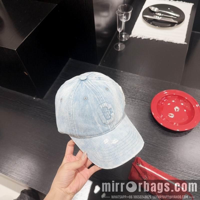 Celine Hat 083001
