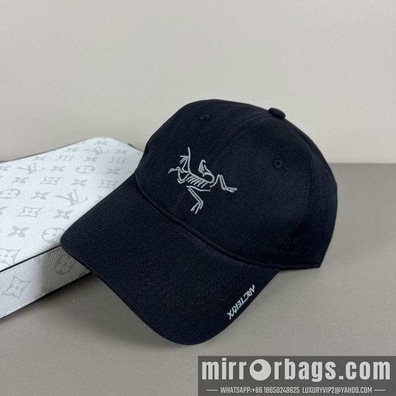 Arcteryx Hat dx17