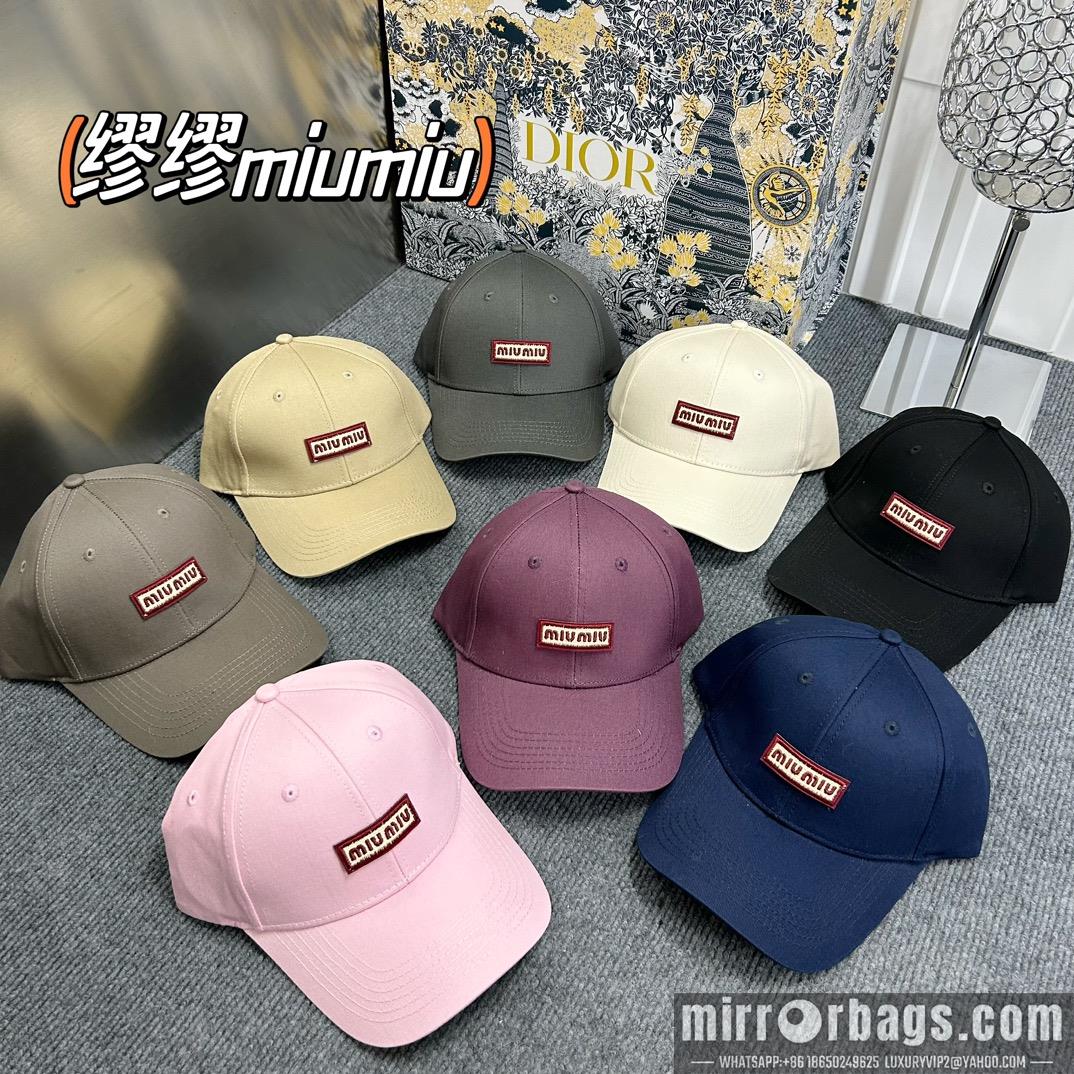 Miumiu Hat dx82