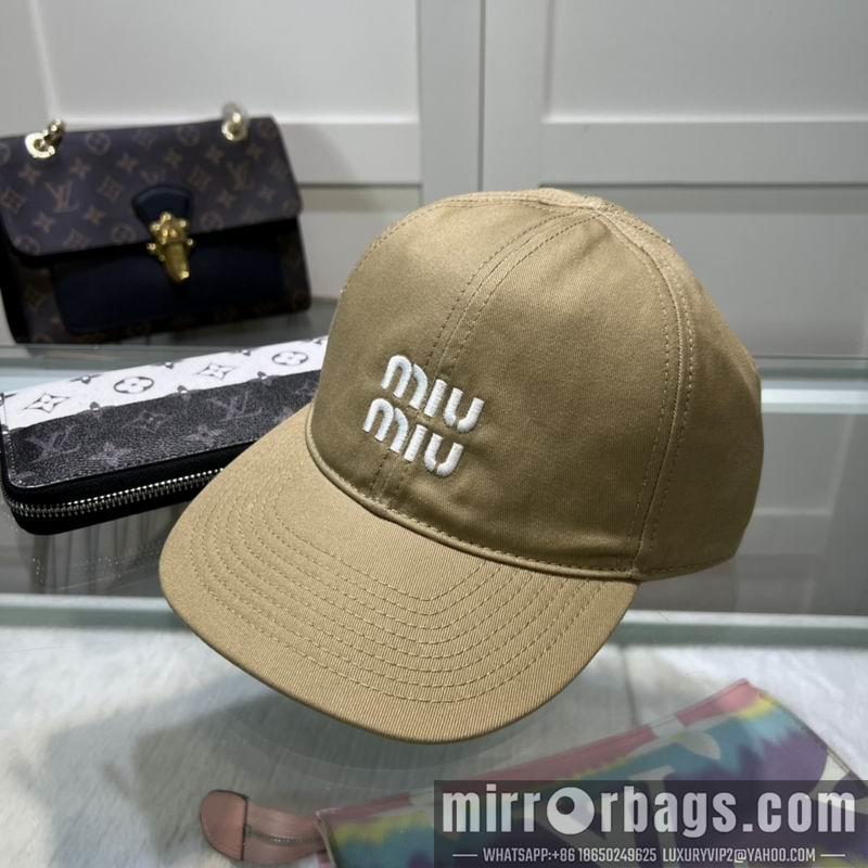 MiuMiu Hat hm11