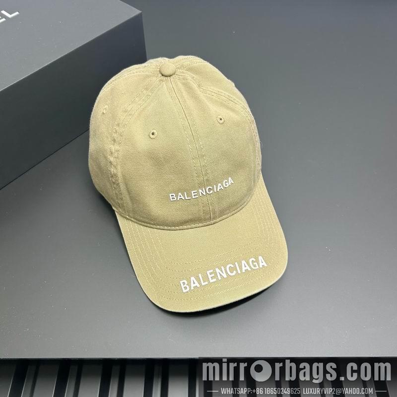 Balenciaga Hat dx16