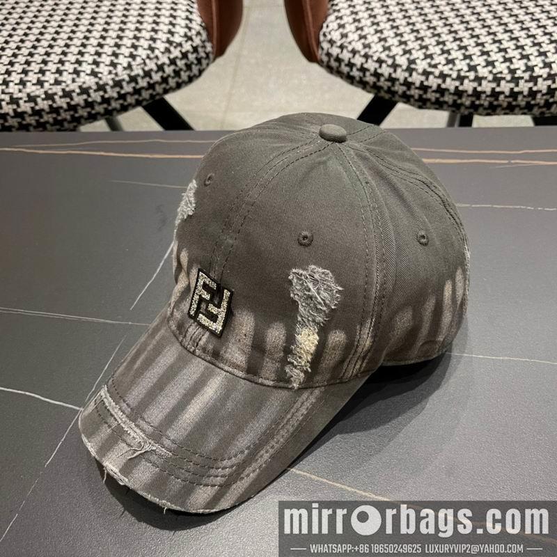Fendi Hat 091401