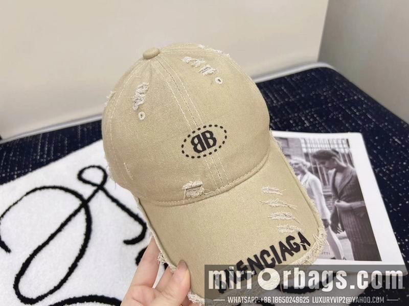 Balenciaga Hat dx107