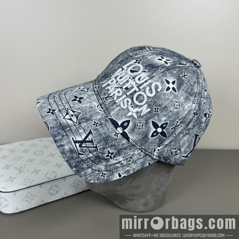 LV Hat dx52