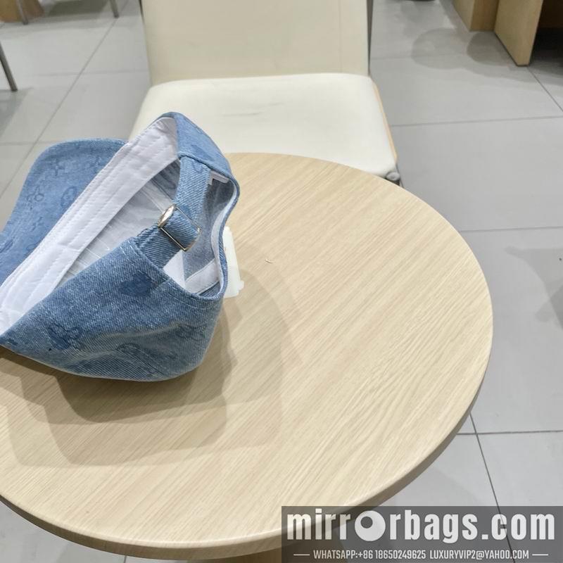 LV Hat 041404