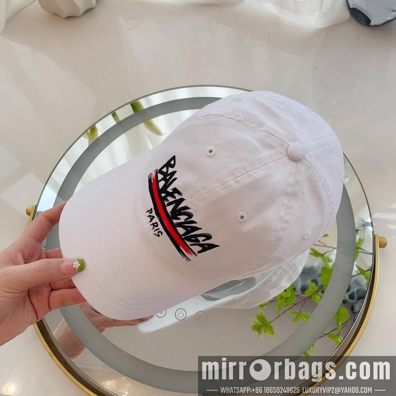 Balenciaga Hat dx27