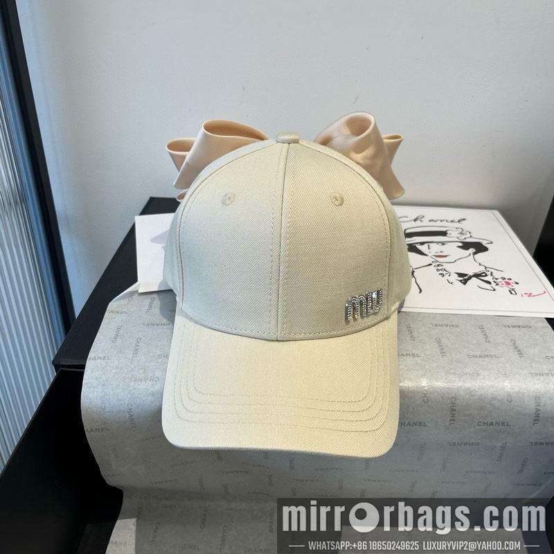 Miumiu Hat dx06