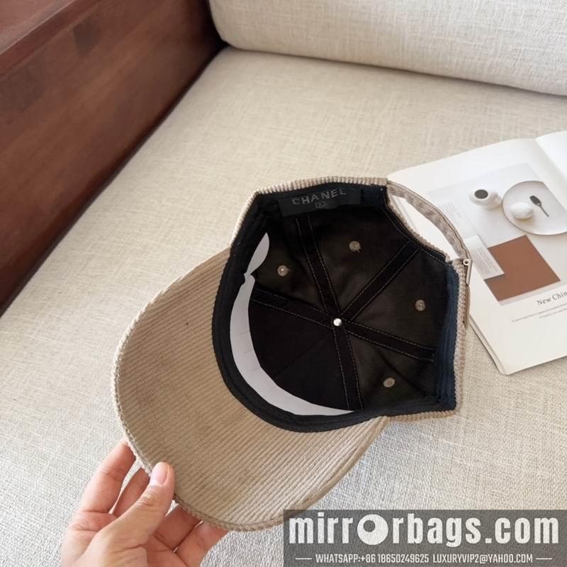 Chanel Hat dx70