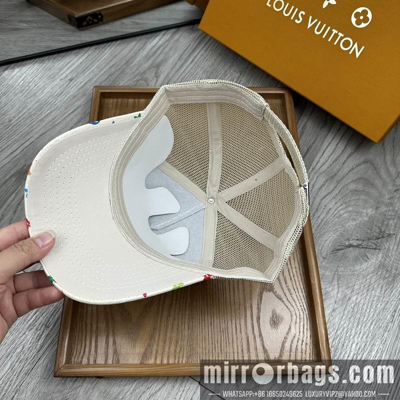 LV Hat dx33