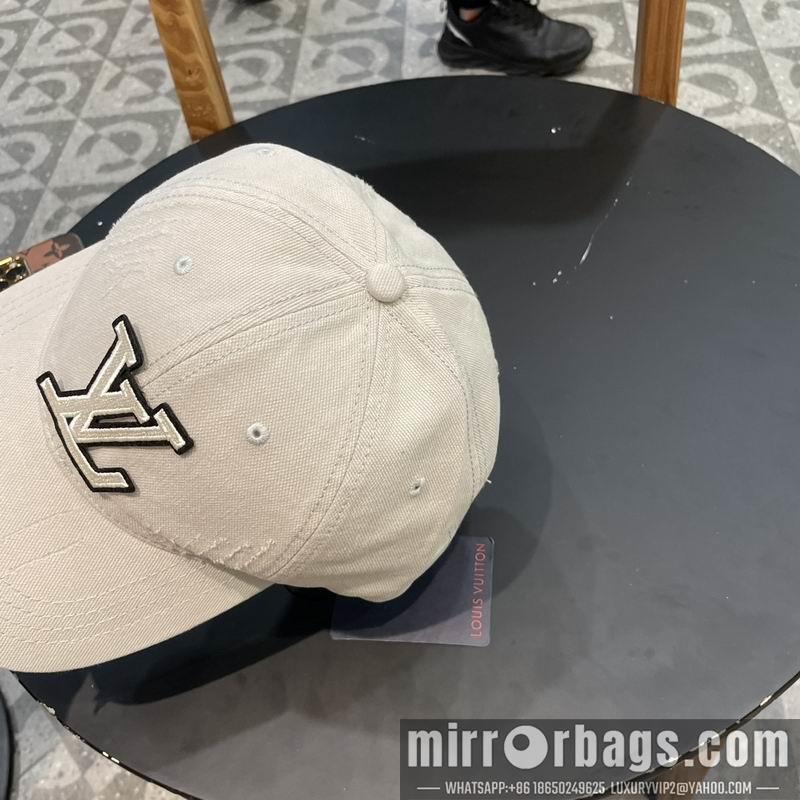 LV Hat 050709