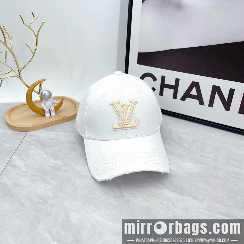 LV Hat dx158