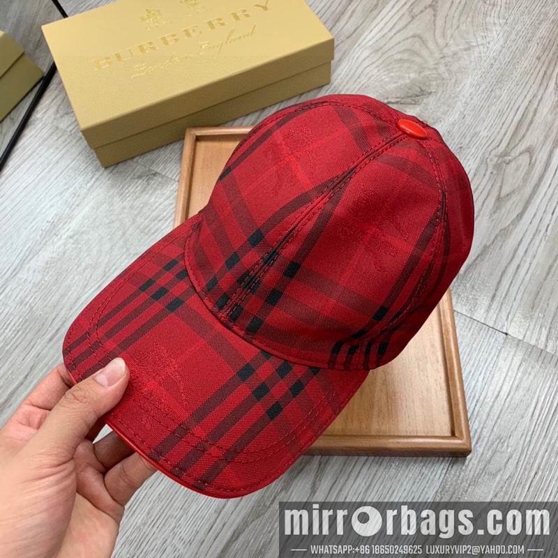Burberry Hat32