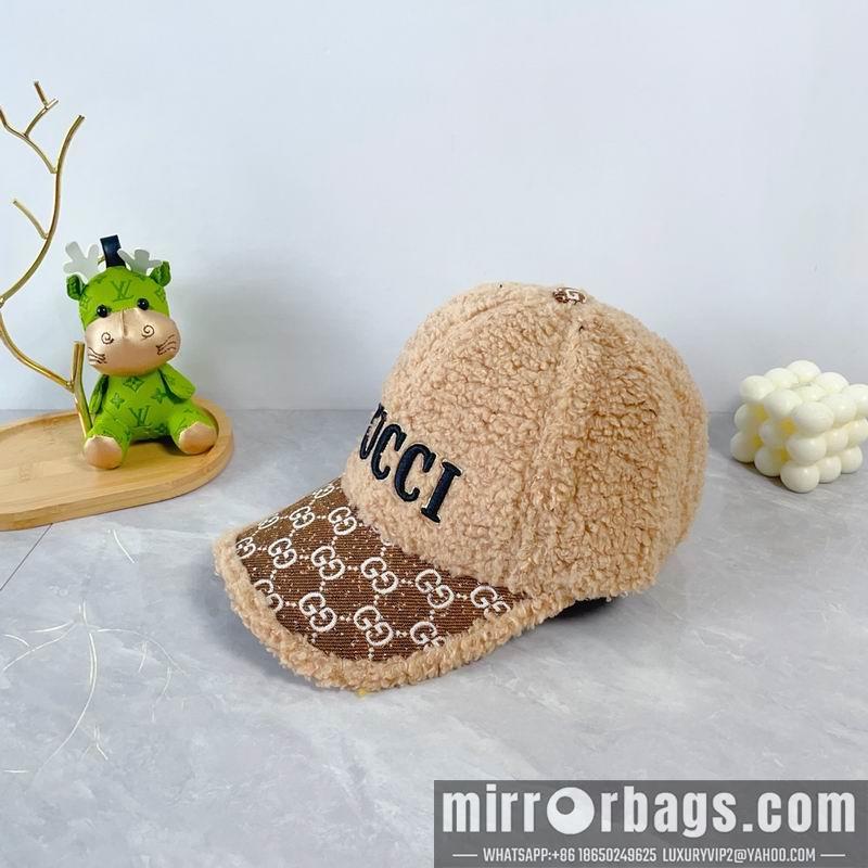 Gucci Hat dx140