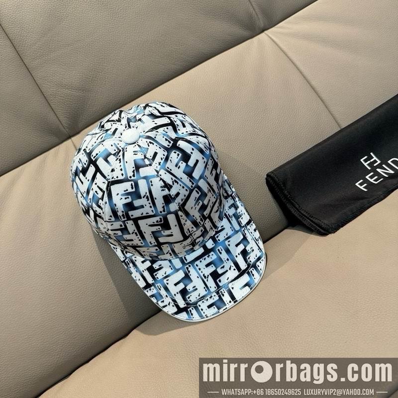 Fendi Hat dx83