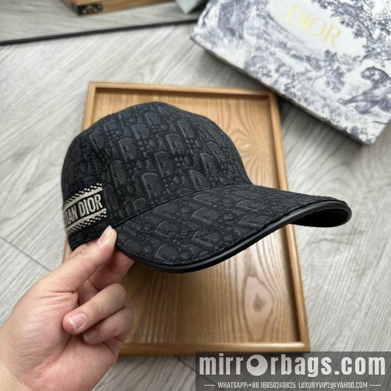 Dior Hat dx07