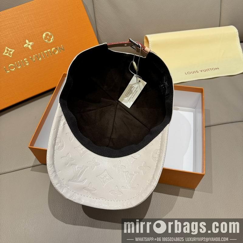 LV Hat dx107