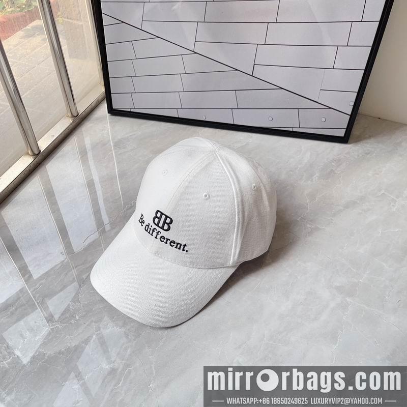 Balenciaga Hat 041703