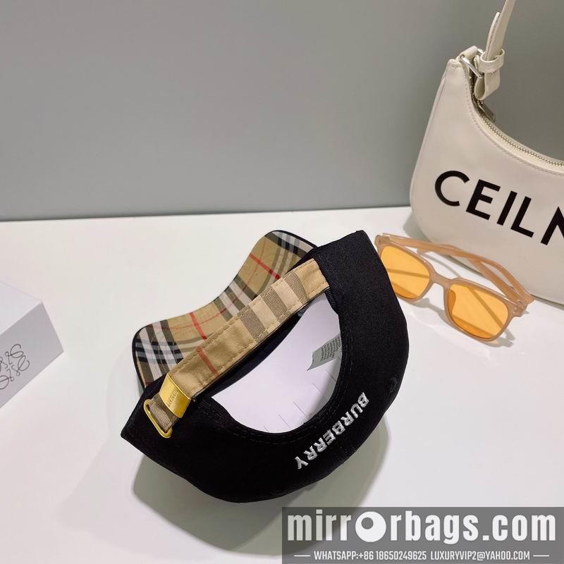 Burberry Hat 050703