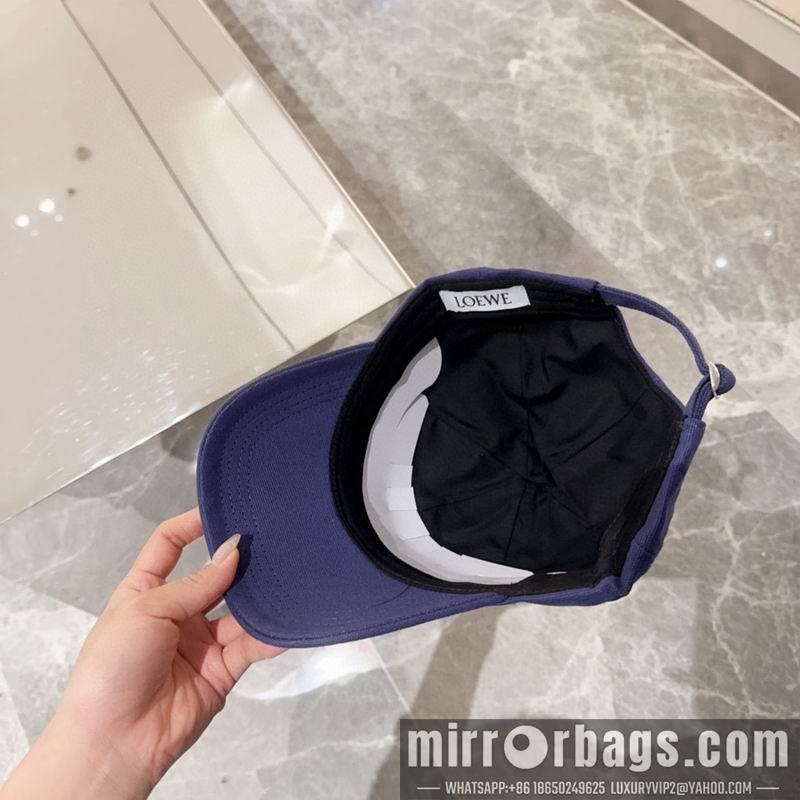 Loewe Hat dx44