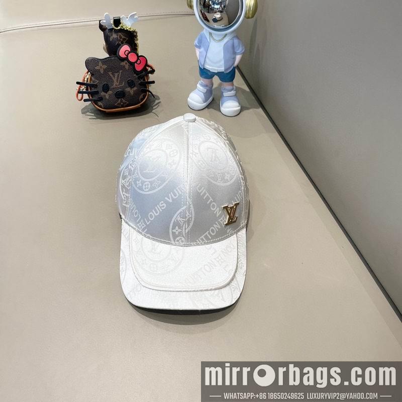 LV Hat 081401