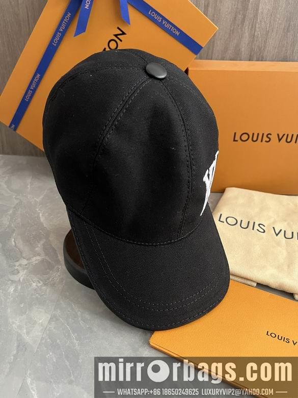 LV Hat dxn09