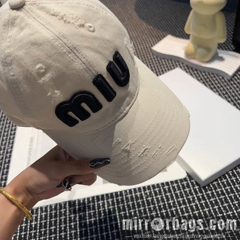 Miumiu Hat dx16