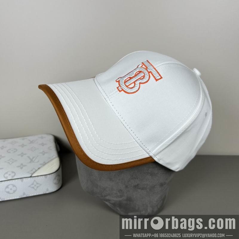 Burberry Hat dx10