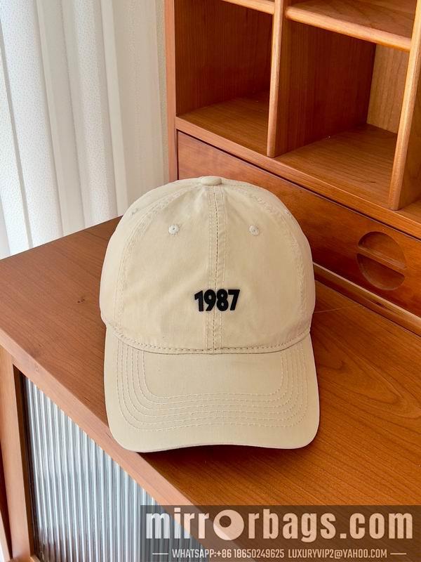 Other Hat 072803