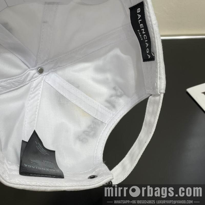 Balenciaga Hat dx49