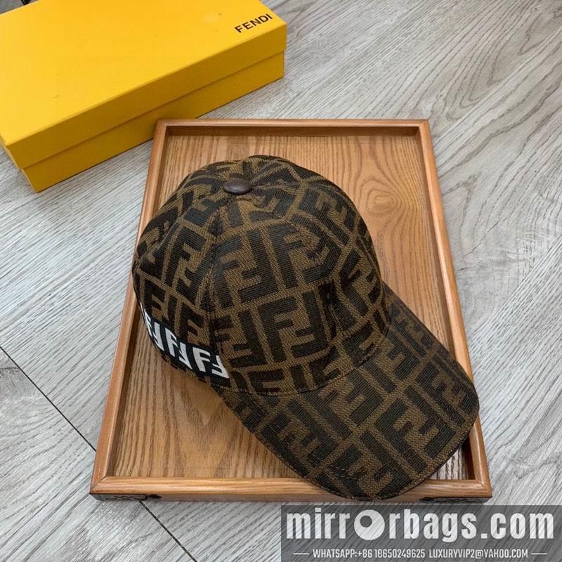 Fendi Hat dx101