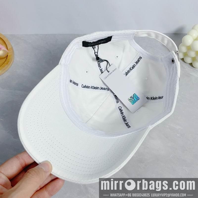 CK Hat dx19