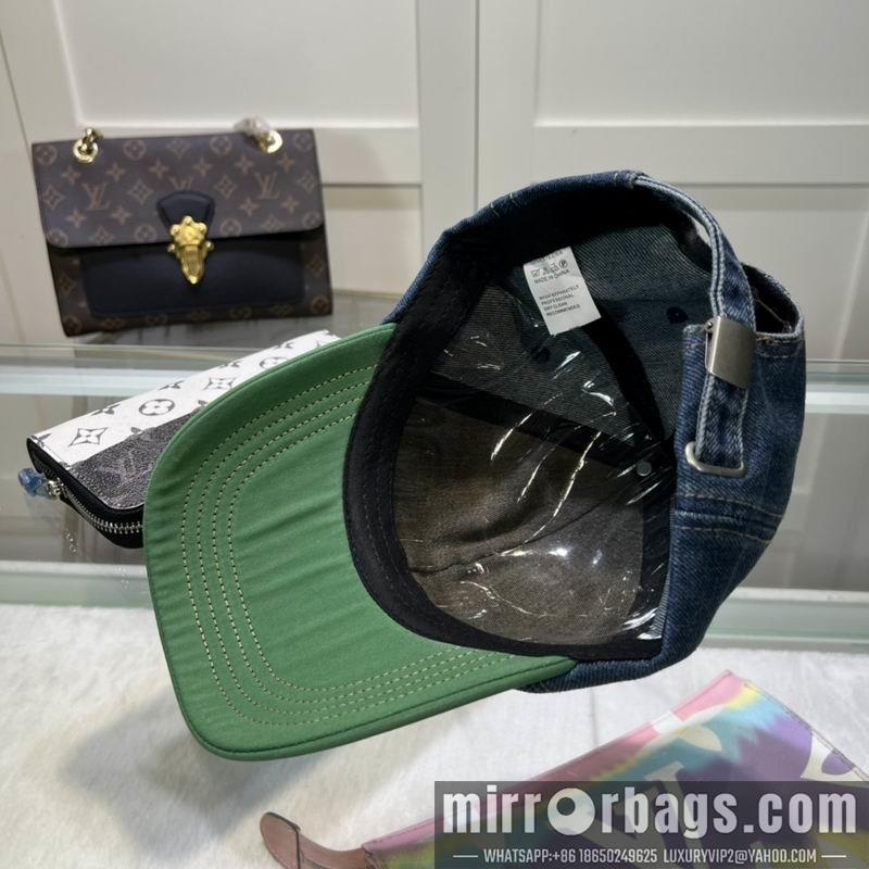 Emis Hat 071301