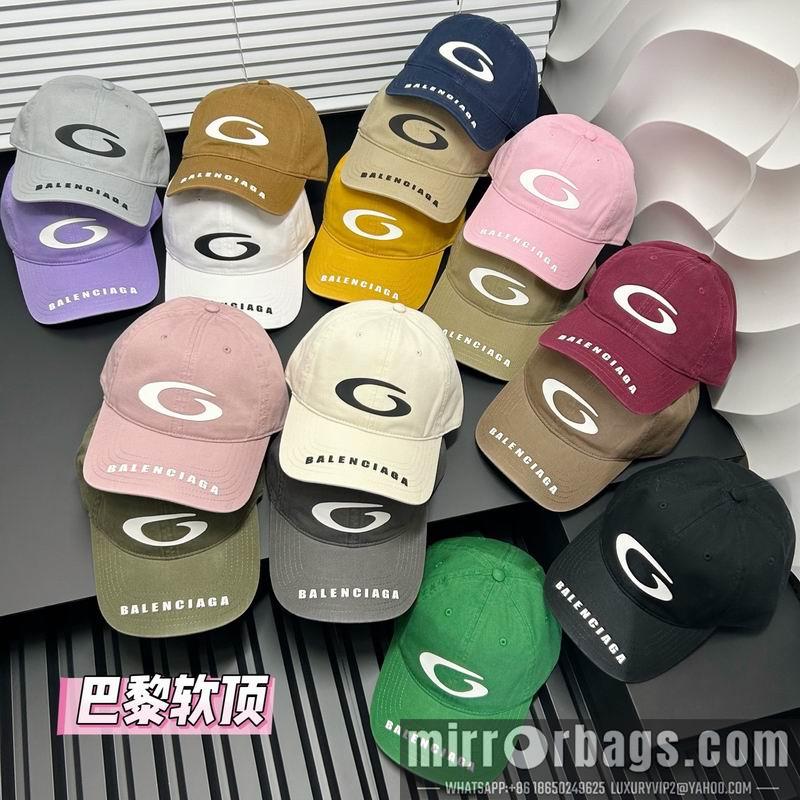 Balenciaga Hat dx14