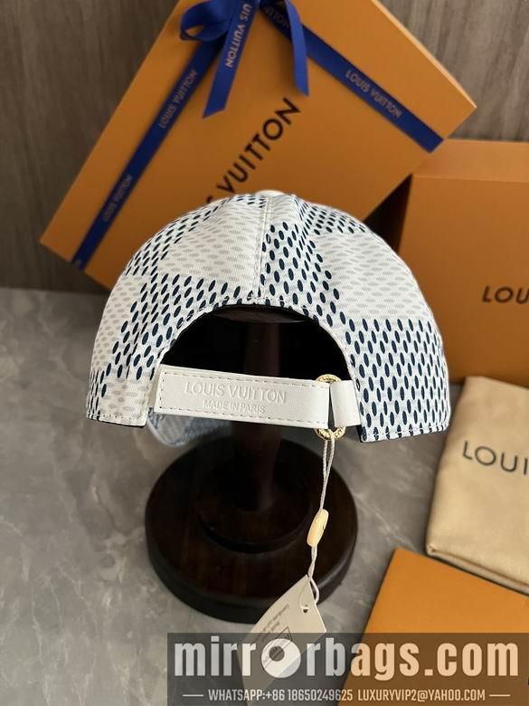 LV Hat dxn11