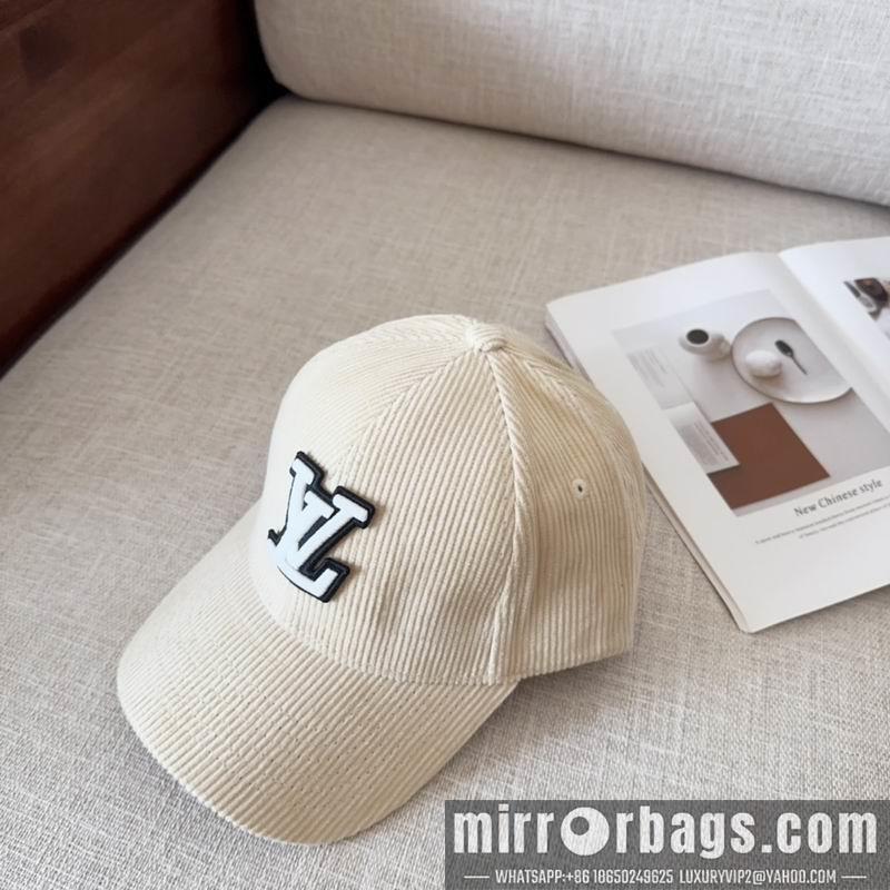 LV Hat 122802