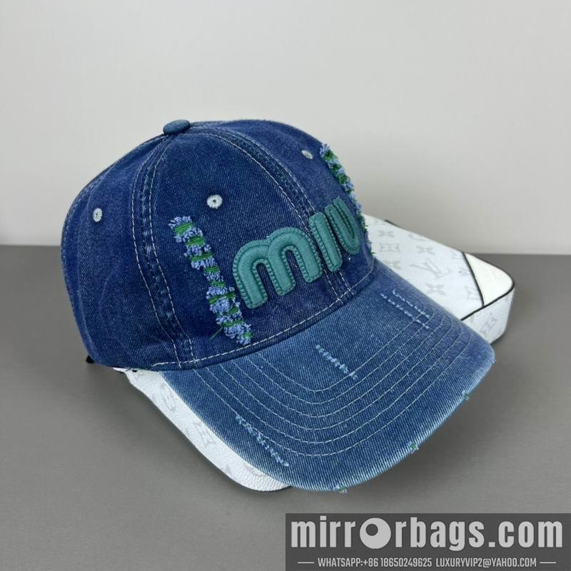 Miumiu Hat dx15