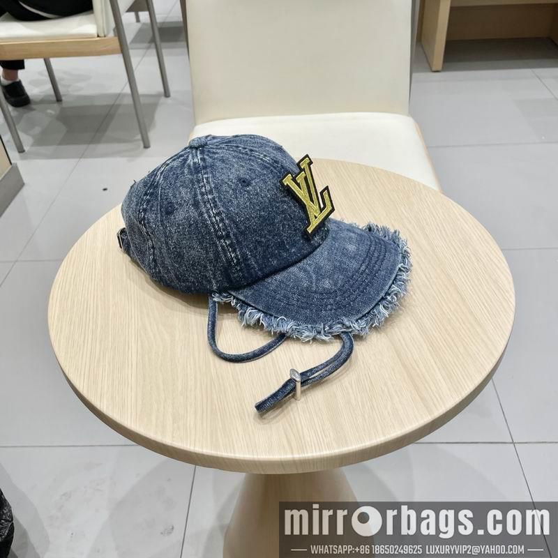 LV Hat 030703