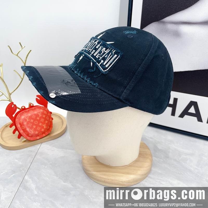 Balenciaga Hat dx01