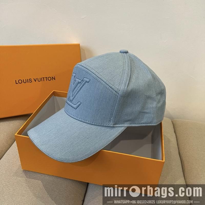 LV Hat dx32